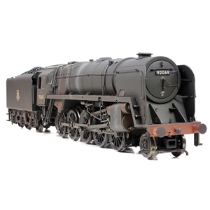 32-852A BR Standard 9F with BR1F Tender 92069 BR Black (Early Emblem) -3