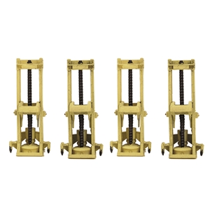 44-042 Lifting Jacks (x4)